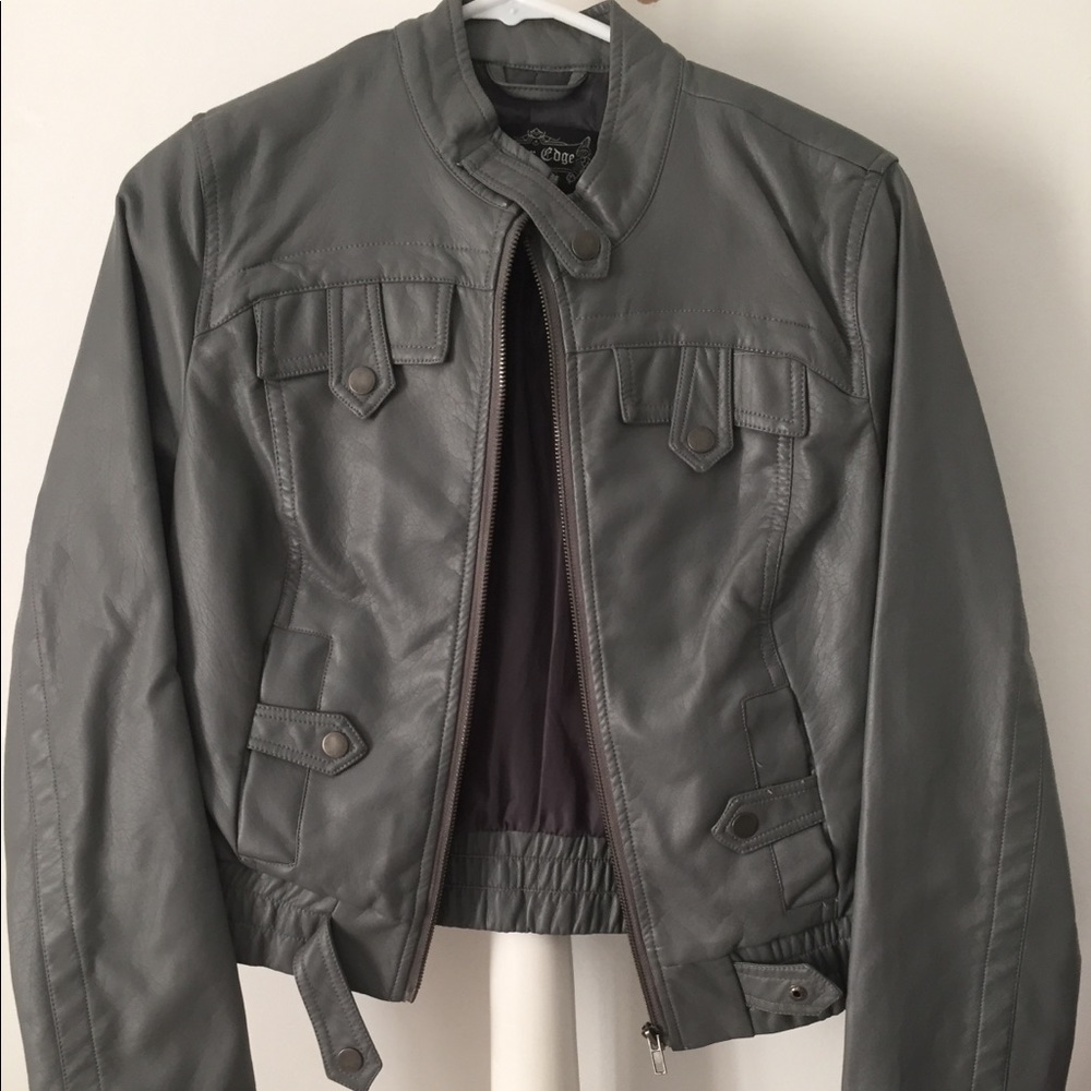 🖤❕Faux Leather Grey Jacket ~ Price Dropped!!❕🖤
